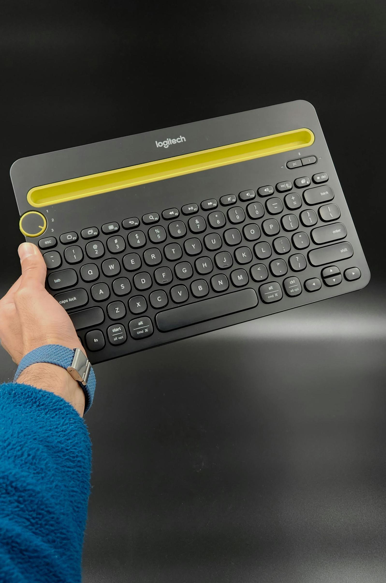 Was ist die Bluetooth-Taste auf meiner Logitech-Tastatur?